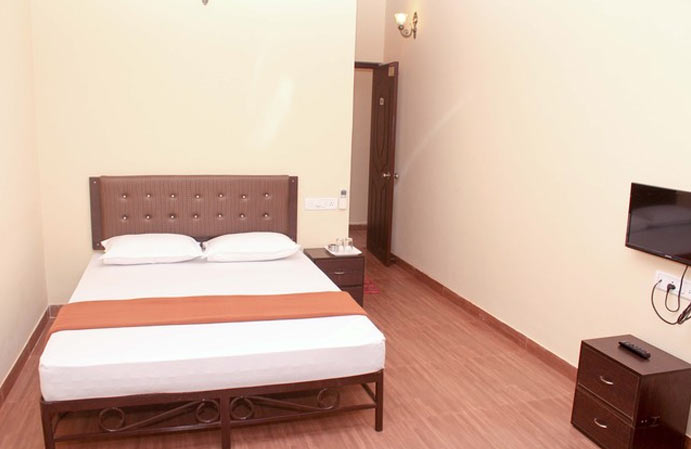 Amoura Beach Resort, Baga